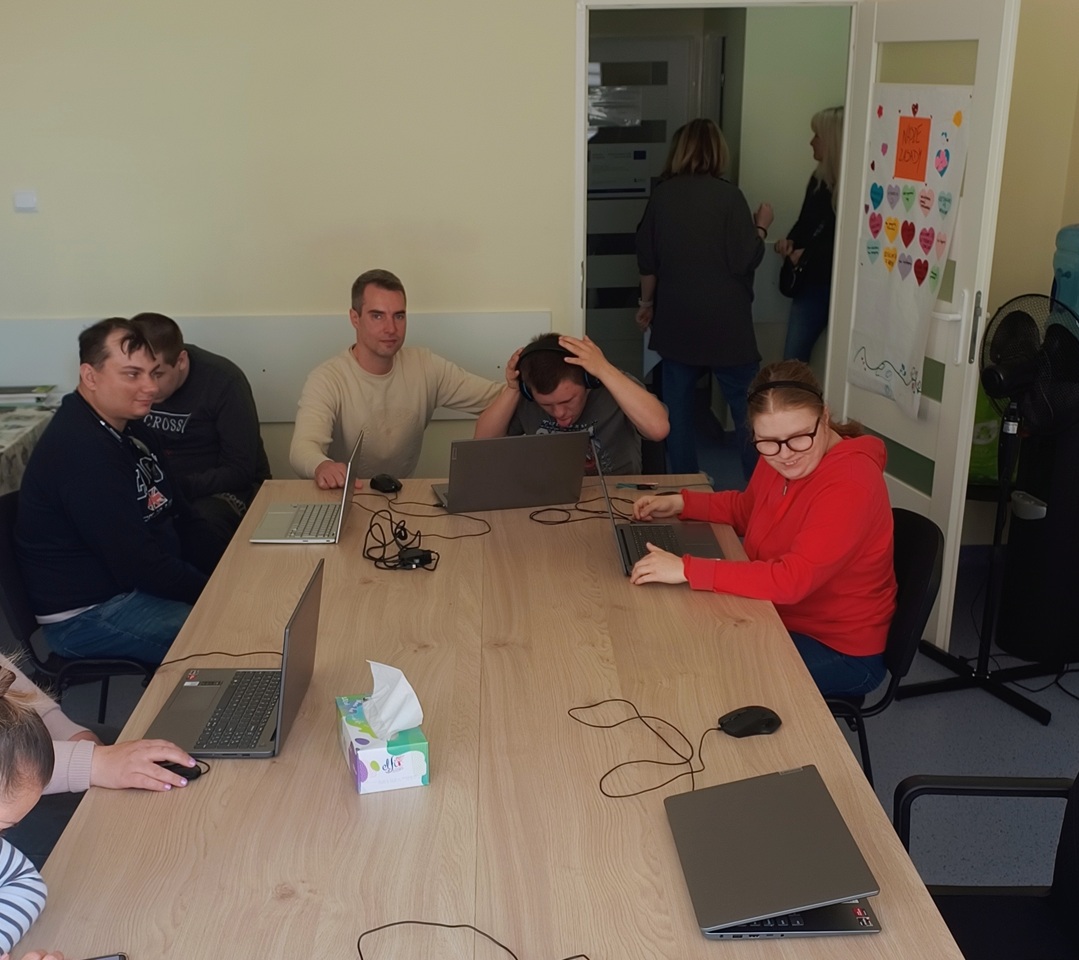 Read more about the article Warsztaty komputerowe projekt pn.”Aktywni”